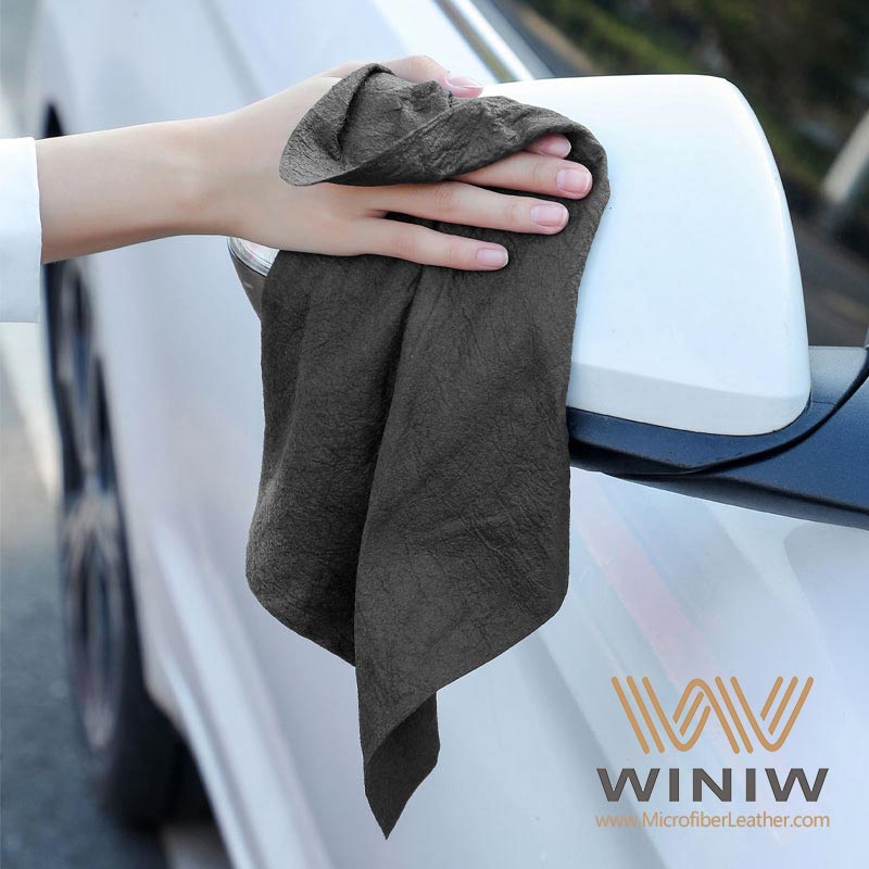 What's the right way to use chamois cloth to clean your car?